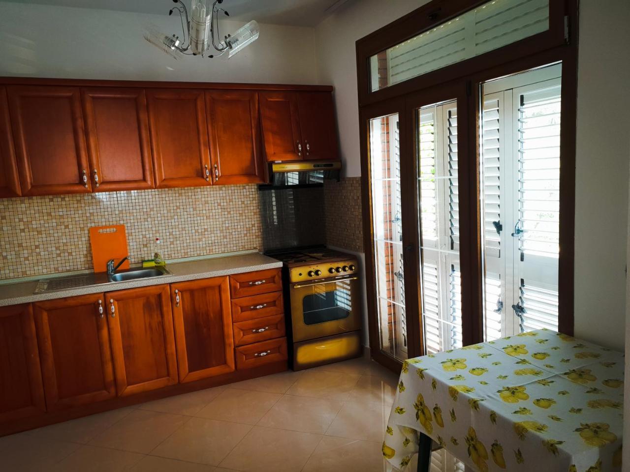 Lux Apartments วญอเรอ ภายนอก รูปภาพ